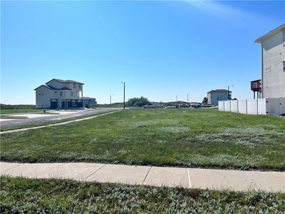 /international/us/6502-villa-soria-drive-lot-3-port-aransas-tx-110086817265/