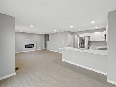 /international/us/612-cottonwood-avenue-woodward-ia-110106273994/