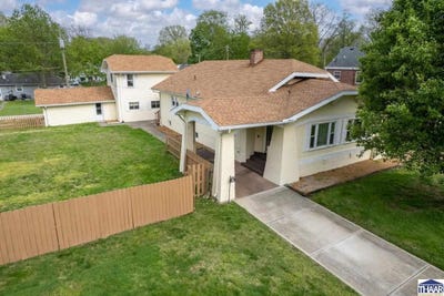 /international/us/236-adams-boulevard-terre-haute-in-110107483958/