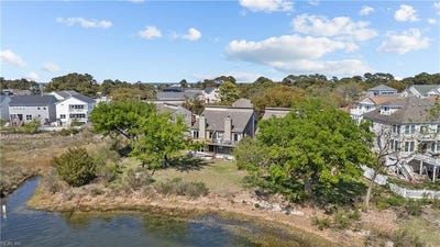 /international/us/3304-pretty-lake-avenue-norfolk-va-110107259454/