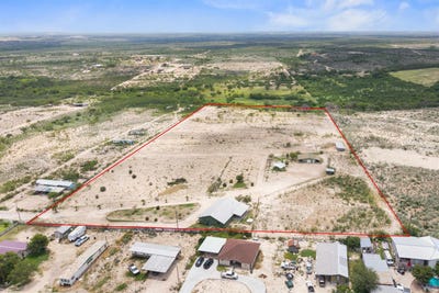 /international/us/170-n-centro-del-rio-tx-110108816004/