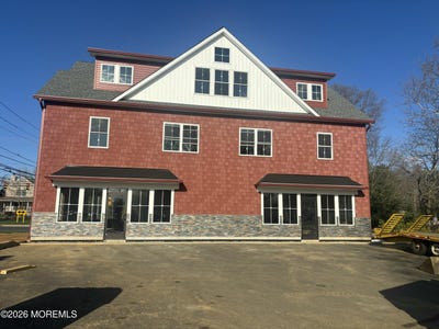 /international/us/135-apple-street-tinton-falls-nj-110107078091/