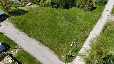 /international/us/112-blaine-street-pocahontas-il-110098692975/?lang=zh-tw