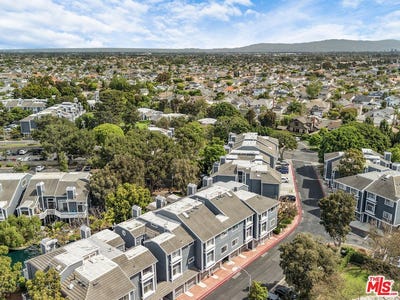 /international/us/8171-racepoint-dr-huntington-beach-ca-110107039941/