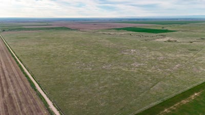 /international/us/108120-e-72nd-ave-deer-trail-co-110102657165/