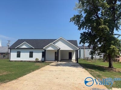/international/us/711-highland-avenue-muscle-shoals-al-110101916249/