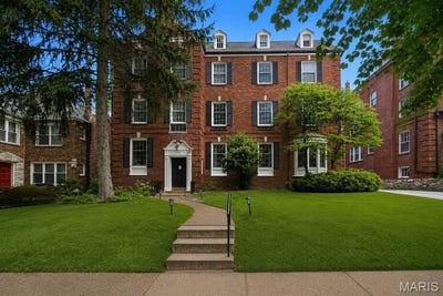 /international/us/7529-wellington-way-clayton-mn-110108501832/