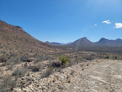 /international/us/tr-1010-point-a-view-rd-terlingua-tx-110083629291/