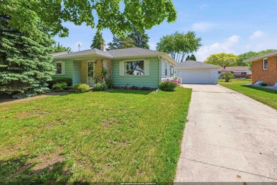 /international/us/75-s-reserve-avenue-fond-du-lac-wi-110108440198/