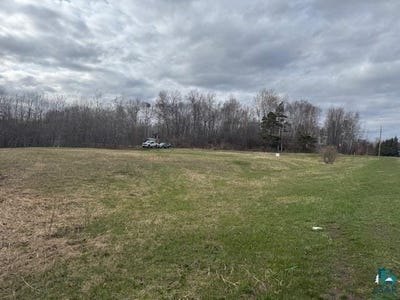 /international/us/38xa-stebner-rd-hermantown-mn-110107684488/