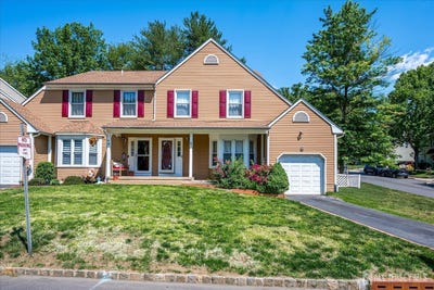 /international/us/7-buttonwood-drive-east-brunswick-nj-110108470239/