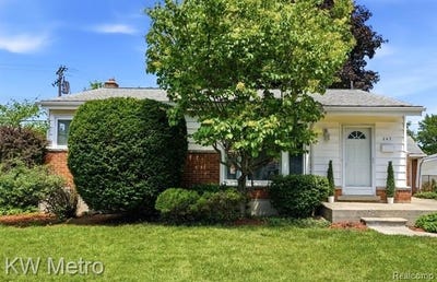 /international/us/347-hecht-drive-madison-heights-mi-110109216166/
