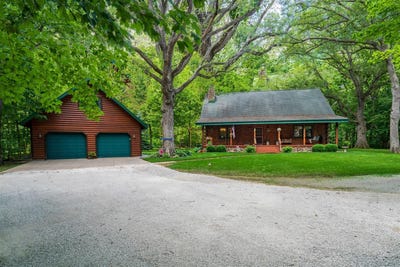 /international/us/13153-e-1920-north-road-pontiac-il-110100591326/