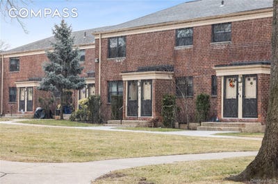 /international/us/217-14-73rd-avenue-queens-ny-110105200767/