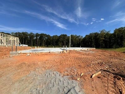 /international/us/5239-james-way-midland-ga-110109998399/