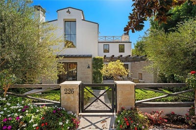 /international/us/226-poinsettia-avenue-corona-del-mar-ca-110120534756/