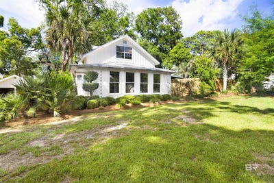 /international/us/153-orange-avenue-fairhope-al-110108168031/