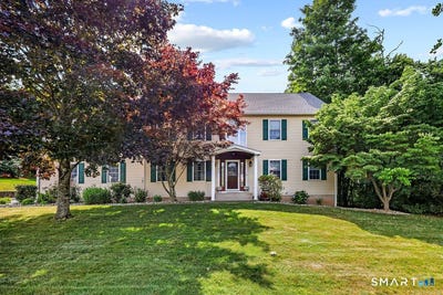 /international/us/209-lancaster-way-cheshire-ct-110109028664/