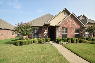 /international/us/3202-stonepoint-avenue-bentonville-ar-110108587388/