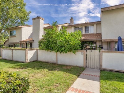 /international/us/8348-penfield-avenue-winnetka-ca-110107053804/