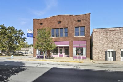 /international/us/549-warren-street-huntington-in-110103000754/