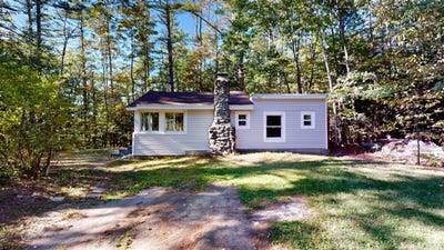 /international/us/62-yankee-way-auburn-me-110119966392/