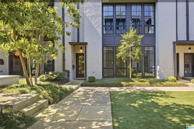 /international/us/2339-s-1st-avenue-birmingham-al-110110300384/