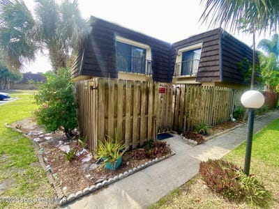 /international/us/3115-vista-oaks-circle-ne-palm-bay-fl-110099537836/