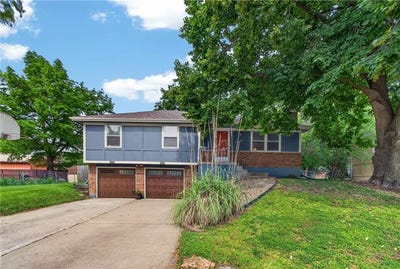 /international/us/13404-oakland-avenue-grandview-mo-110109056914/