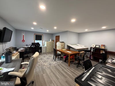 /international/us/4268-s-black-horse-pk-williamstown-nj-110104273417/
