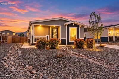 /international/us/1045-w-wheeler-road-camp-verde-az-110120086041/