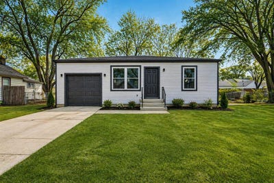 /international/us/2814-marshall-street-rockford-il-110107262346/