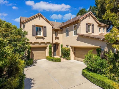 /international/us/25-garnet-irvine-ca-110110421954/