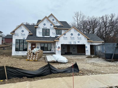 /international/us/114-retzer-view-ct-waukesha-wi-110103398358/