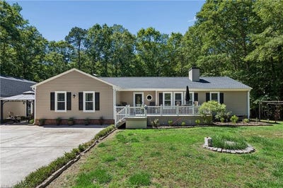 /international/us/9006-indian-road-gloucester-va-110108613358/