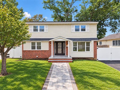 /international/us/58-willets-drive-syosset-ny-110119991353/