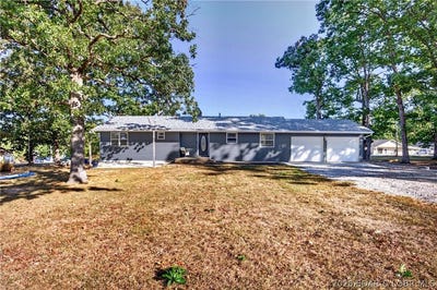 /international/us/236-sunset-drive-camdenton-mo-110120450146/