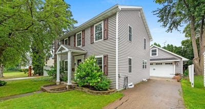 /international/us/342-5th-street-neenah-wi-110101267848/