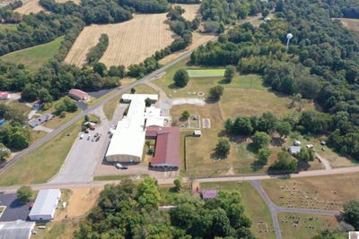 /international/us/6775-st-rt-440-hickory-ky-110104175281/