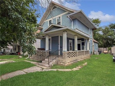 /international/us/411-n-college-avenue-warrensburg-mo-110100612968/
