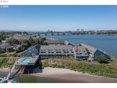 /international/us/148-n-hayden-bay-dr-portland-or-110096734570/