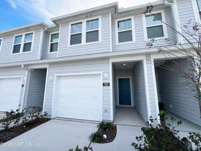 /international/us/585-holly-lakes-drive-orange-park-fl-110105226053/