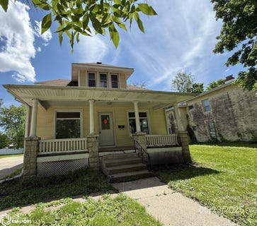 /international/us/414-n-main-mount-pleasant-ia-110101314303/