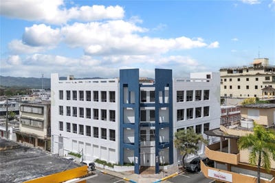 /international/us/48-esquina-corchado-y-ruiz-belvis-caguas-pr-110108079394/