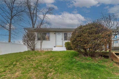 /international/us/43-lafayette-drive-new-windsor-ny-110108344710/