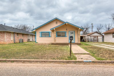 /international/us/308-sharp-avenue-ballinger-tx-110106841899/