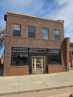 /international/us/322-main-street-panhandle-tx-110106357323/