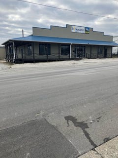 /international/us/212-n-depot-street-lebanon-ky-110104333409/