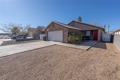 /international/us/3571-n-moore-street-kingman-az-110107460213/
