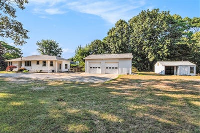 /international/us/5005-ridge-road-stevensville-mi-110101240381/?lang=en
